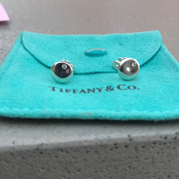 Tiffany & Co. Jewelry - Tiffany & Co. Elsa Peretti Round Disc w/ Diamond